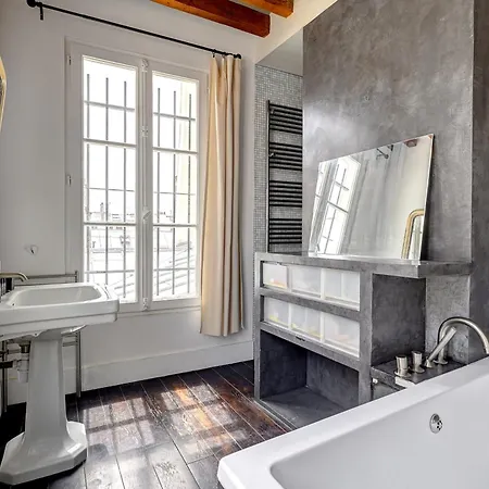 Appartement 121-big In Le Marais *